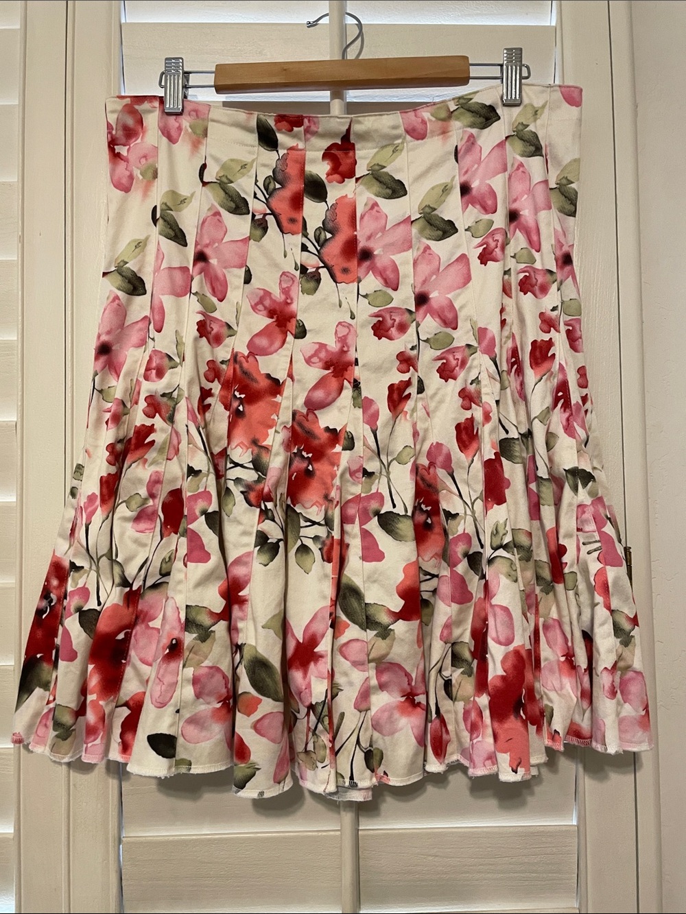 Floral Circle Skirt in Cream with Pink & Red Blooms